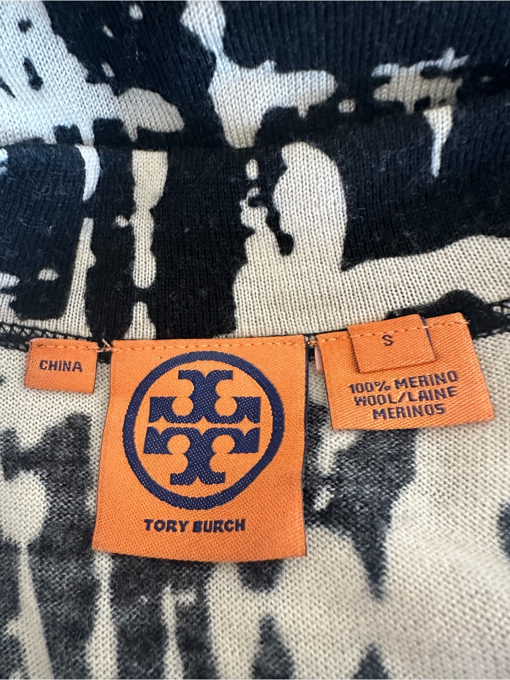 Tory Burch Simone Patterned Abstract Cardigan - Picture 3 of 9